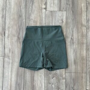 Yoga Lux High Waisted Forest Green Athletic Biker Shorts Mens Size Large